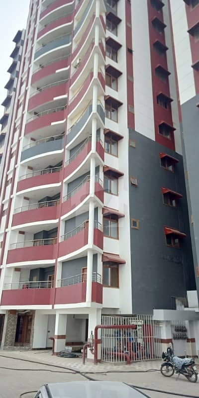 پی ایچ اے میمار ٹاورز گلشنِ معمار گداپ ٹاؤن کراچی میں 3 کمروں کا 8 مرلہ فلیٹ 1.1 کروڑ میں برائے فروخت۔