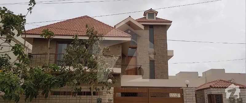 Ideal Location 500 Sq Yd 2 Unit Bungalow Is Up For Sale In Dha Phase 8 Ideal Location 500 Sq Yd 2 Unit Bungalow Is Up For Sale In Dha Phase 8
