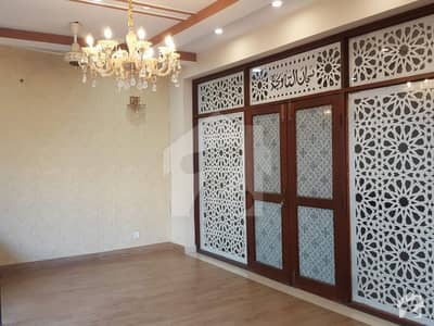 DEVELOPED LOCATION 11 MARLA UPPER PORTION FOR RENT DEVELOPED LOCATION 11 MARLA UPPER PORTION FOR RENT