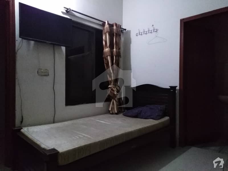 کینال پارک گلبرگ لاہور میں 4 کمروں کا 2 مرلہ کمرہ 6 ہزار میں کرایہ پر دستیاب ہے۔