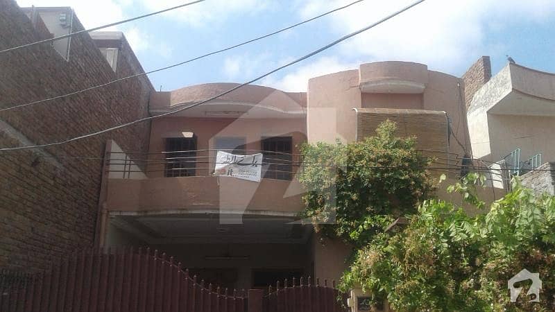 گلشنِ مہر ملتان میں 4 کمروں کا 8 مرلہ مکان 80 لاکھ میں برائے فروخت۔