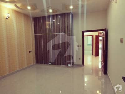 10 MARLA BRAND NEW FIRST ENTRY HOUSE FOR SALE FACING PARK AT VERY HOT LOCATION 10 MARLA BRAND NEW FIRST ENTRY HOUSE FOR SALE FACING PARK AT VERY HOT LOCATION