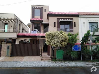 10 Marla Brand New House For Sale In Jasmine Block Of Bahria Town Lahore 10 Marla Brand New House For Sale In Jasmine Block Of Bahria Town Lahore