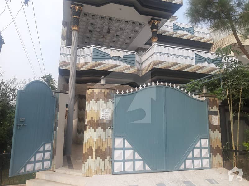 حیات آباد فیز 6 - ایف5 حیات آباد فیز 6 حیات آباد پشاور میں 5 کمروں کا 10 مرلہ مکان 3.1 کروڑ میں برائے فروخت۔