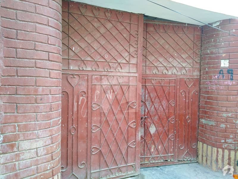 چارسدہ روڈ پشاور میں 5 کمروں کا 5 مرلہ مکان 70 لاکھ میں برائے فروخت۔