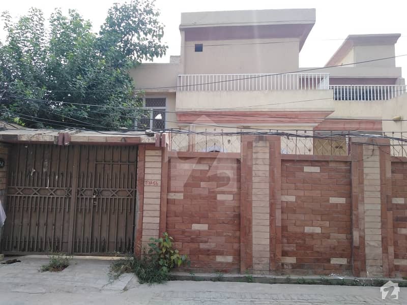 جی ٹی روڈ پشاور میں 7 کمروں کا 13 مرلہ مکان 2.5 کروڑ میں برائے فروخت۔