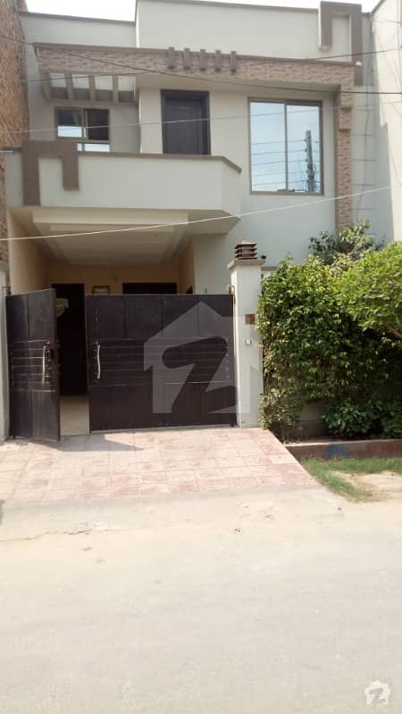 مکہ گارڈن فیصل آباد میں 3 کمروں کا 5 مرلہ مکان 75 لاکھ میں برائے فروخت۔