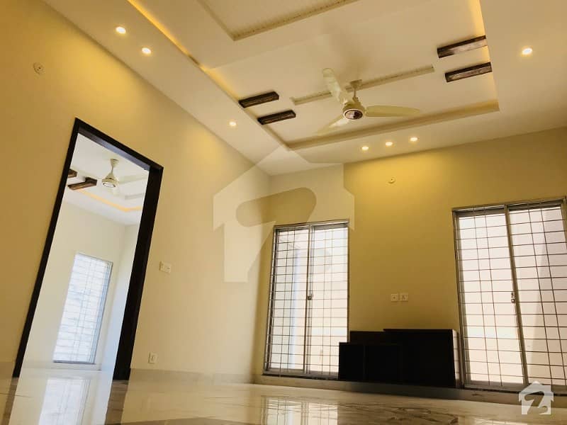 8.5 Marla Brand New Villa Available For Sale In State Life Housing Society Phase 1 Lahore