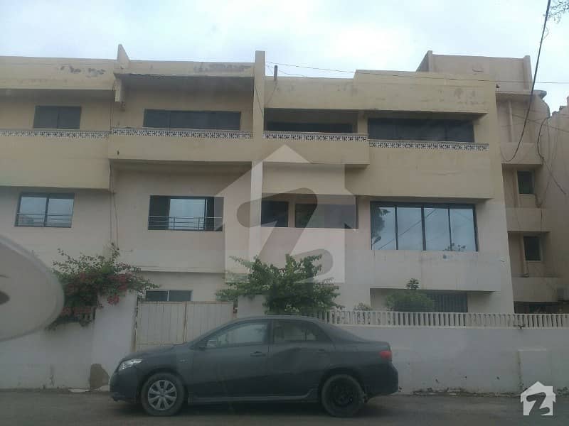 Defence Sea View Apartment 2nd Floor For Rent Well Maintained