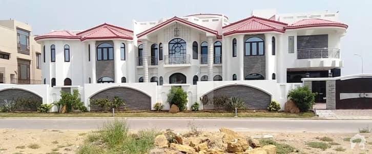 1000 Sq Yards Artistic Brand New Villa For Rent 1000 Sq Yards Artistic Brand New Villa For Rent