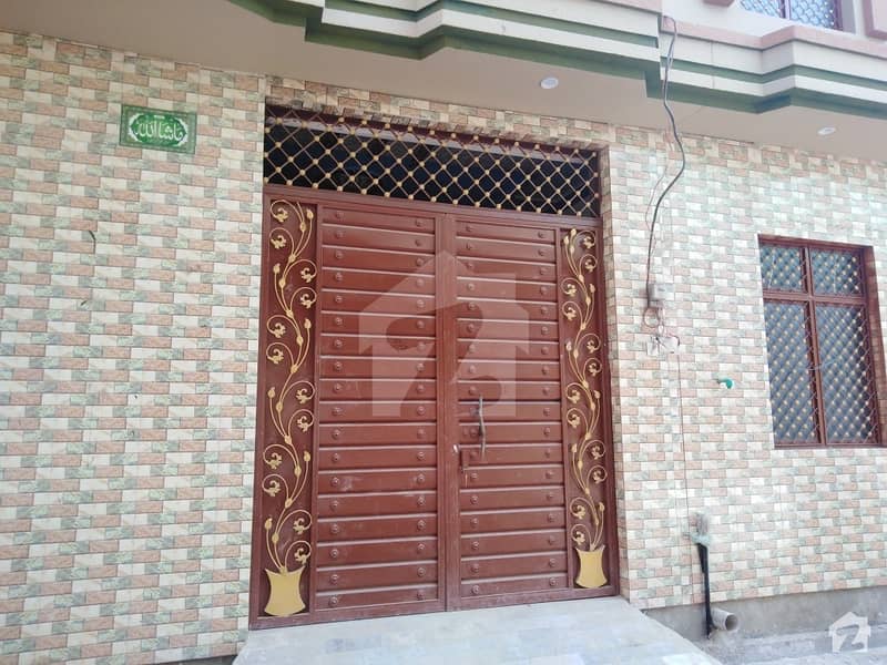 رِنگ روڈ پشاور میں 5 کمروں کا 4 مرلہ مکان 60 لاکھ میں برائے فروخت۔
