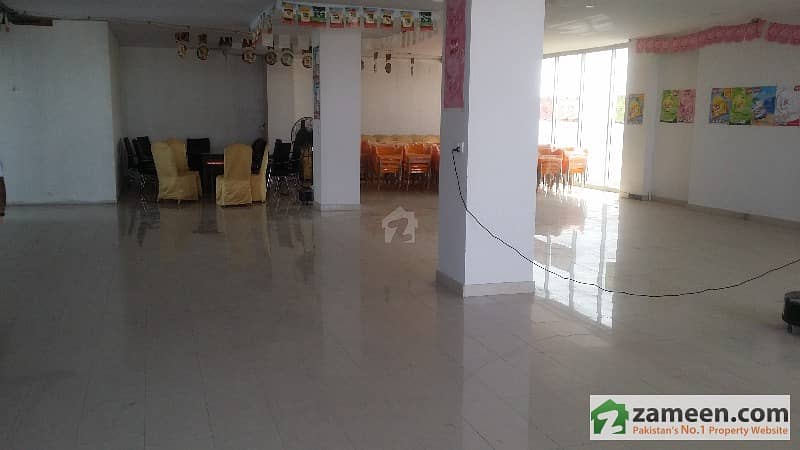 20000 Square Feet Office Space For Rent In Defence View Society Karachi