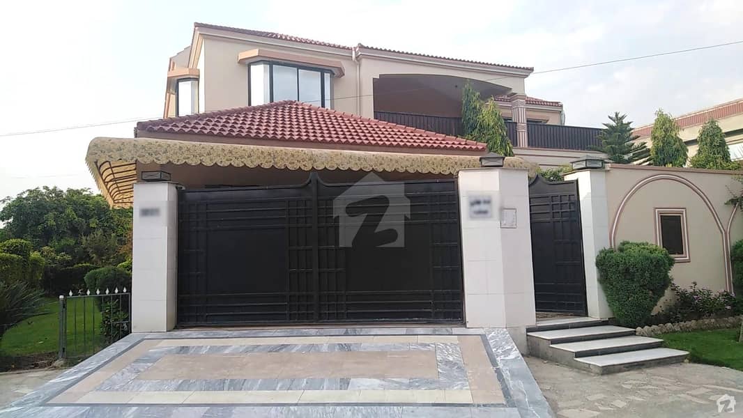 Good Location House For Sale In Hayatabad Phase 6 - F7