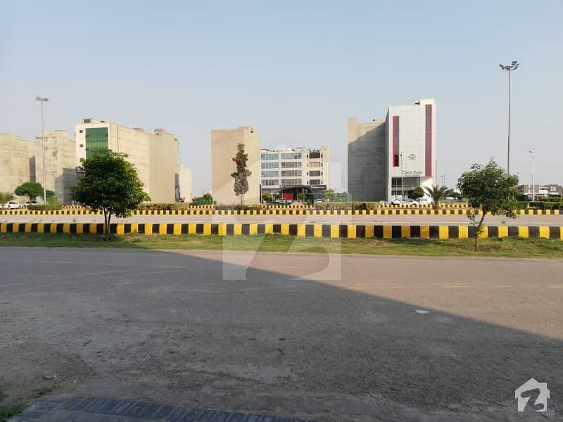 8Marla Commercial Facing Parking Plot No  35  36  37 CCA1 For sale Located DHA Phase 6