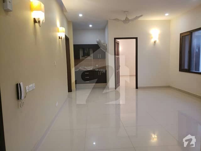 500 yard brand new bungalow for rent in phase viii.