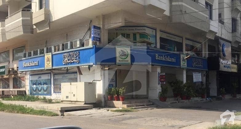کلفٹن ۔ بلاک 5 کلفٹن کراچی میں 3 مرلہ دکان 5.75 کروڑ میں برائے فروخت۔ کلفٹن ۔ بلاک 5 کلفٹن کراچی میں 3 مرلہ دکان 5.75 کروڑ میں برائے فروخت۔