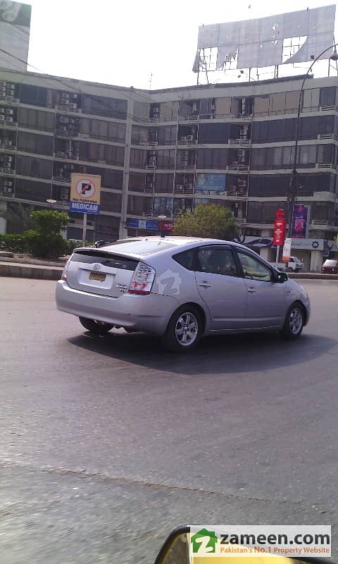 Saima Trade Tower 10000 Sq Feet Office On Rent In I. I Chundrigar Road Saima Trade Tower 10000 Sq Feet Office On Rent In I. I Chundrigar Road
