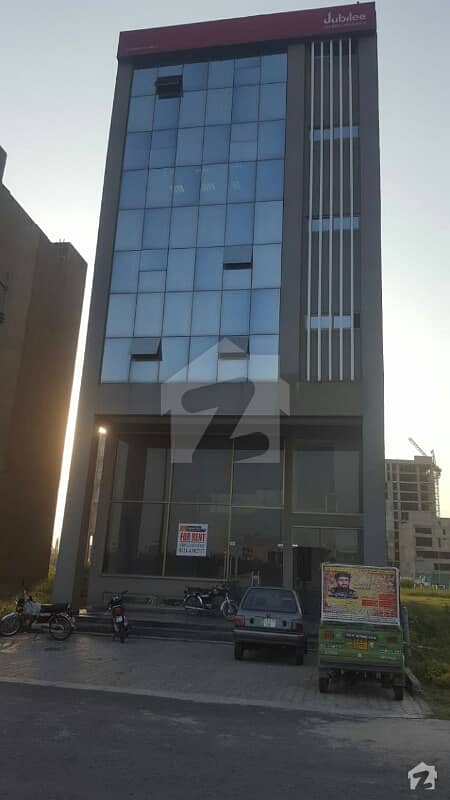 DHA Phase 8 Broadway 8 Marla Ground Mezzanine And Basement Is Available For Rent In Very Cheap Price