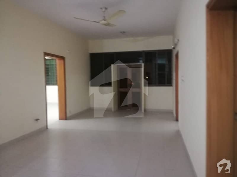 1 Kanal Separate Gate Upper Portion In Dha Phase 2 Block T For Rent