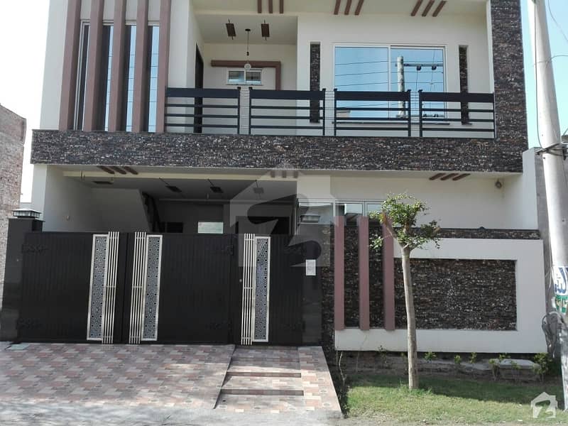 The Best House For Living Purpose Eden Valley, Faisalabad ID18591415