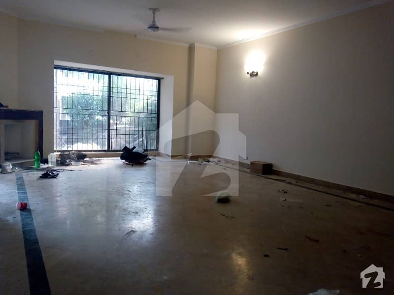 12 Marla Beautiful House For Rent At Prime Location Gulberg