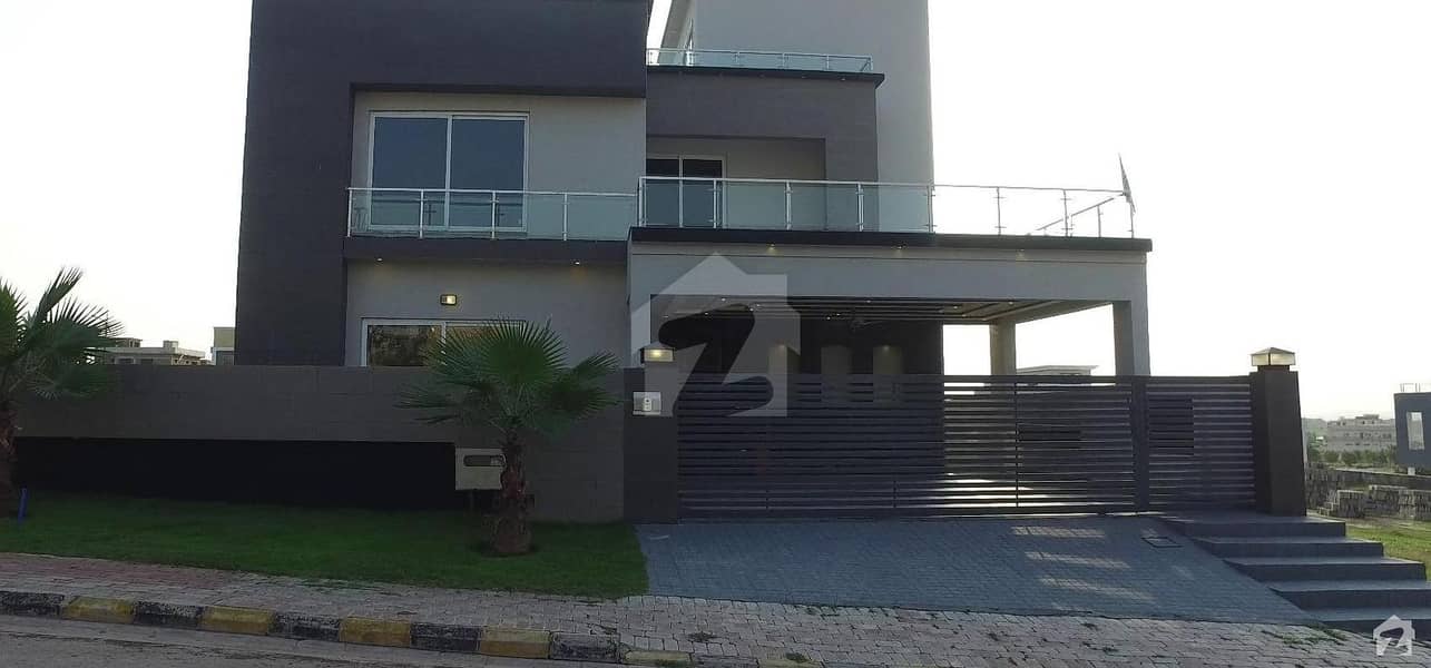 بحریہ انکلیو - سیکٹر سی بحریہ انکلیو بحریہ ٹاؤن اسلام آباد میں 7 کمروں کا 1 کنال مکان 5.9 کروڑ میں برائے فروخت۔