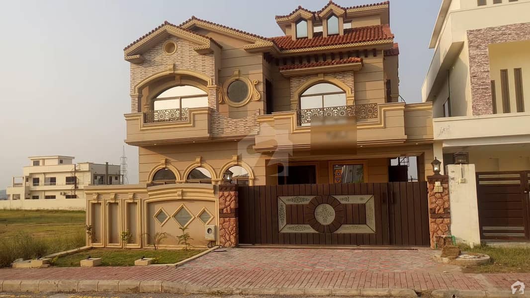 Brand New House Available For Sale In Bahria Town Phase 8