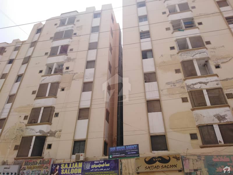 Well-Built Apartment Available In Good Location Well-Built Apartment Available In Good Location