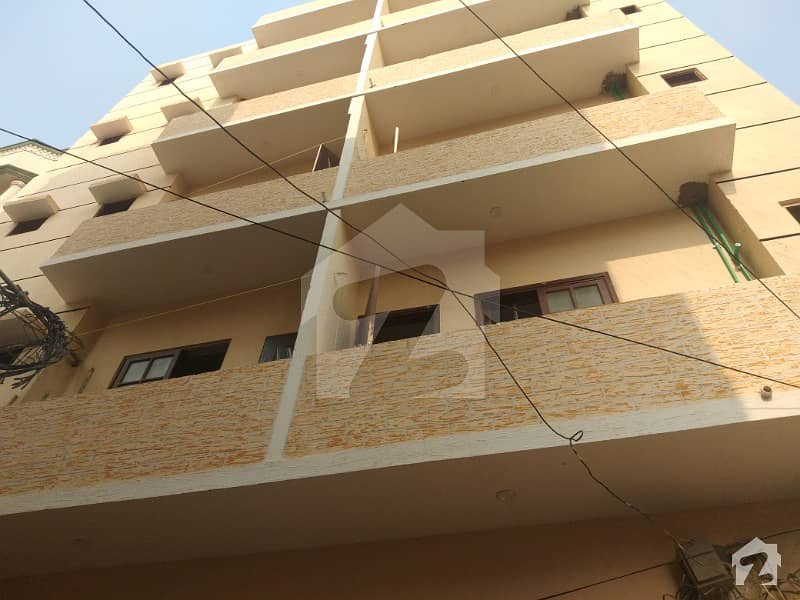 شاہ فیصل ٹاؤن کراچی میں 2 کمروں کا 2 مرلہ فلیٹ 25 لاکھ میں برائے فروخت۔