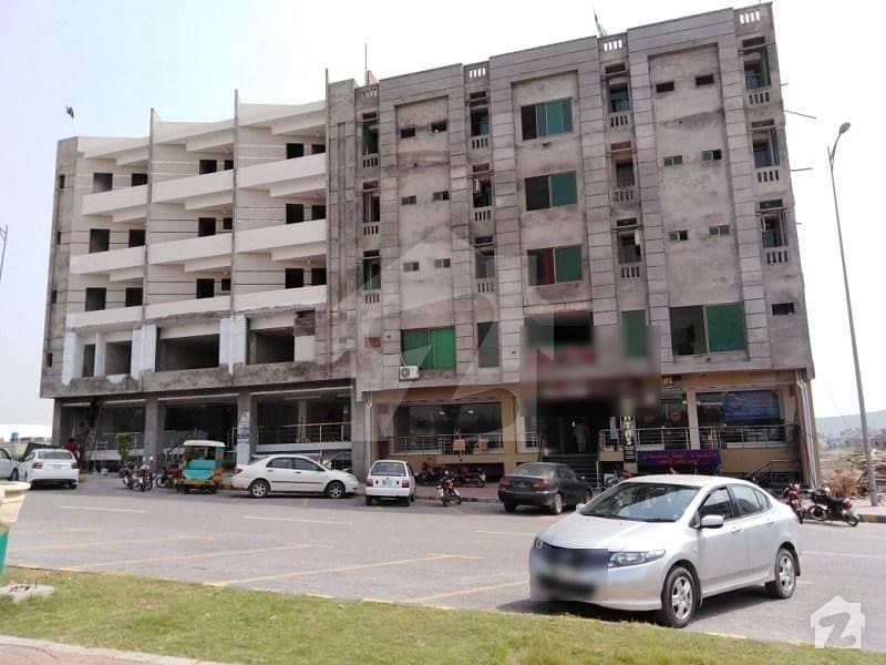 سٹی ہاؤسنگ سکیم جہلم میں 2 مرلہ دفتر 32 لاکھ میں برائے فروخت۔
