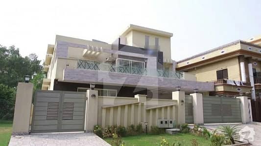 Brand New Well Designed Beautiful Villa Is Available For Sale Brand New Well Designed Beautiful Villa Is Available For Sale