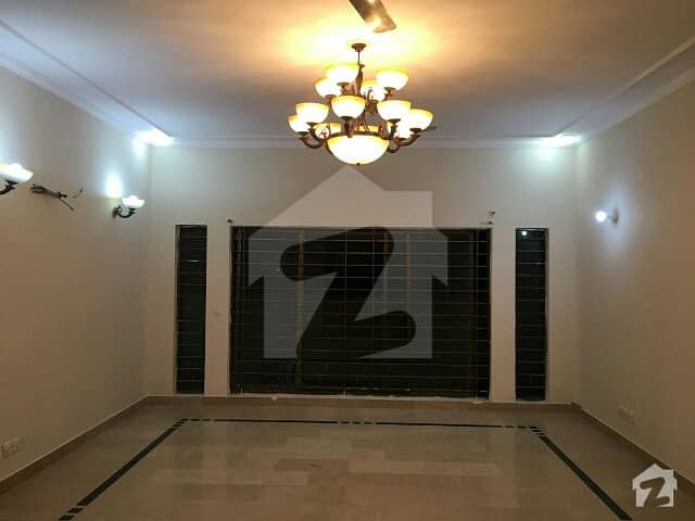 Dha Phase 4 Gg Block 1 Kanal Portion For Rent