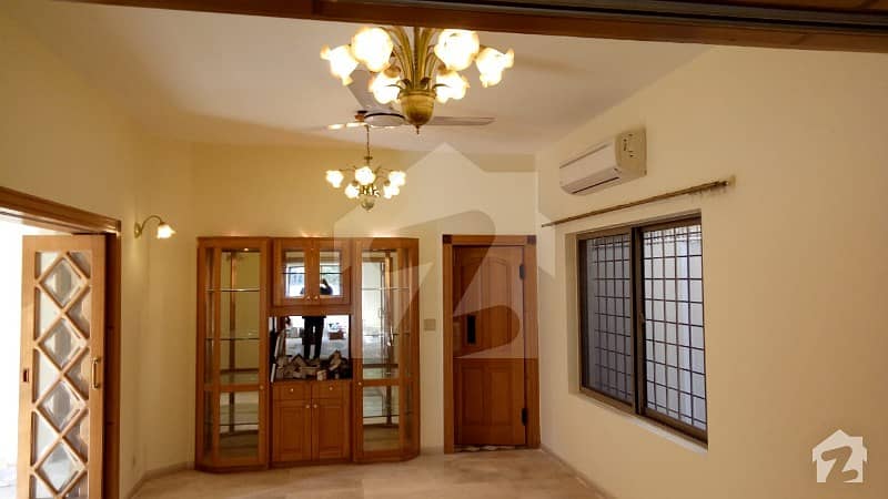 40x80 Double Storey House For Sale In G-13/1 Islamabad 300 Sq Feet Front Open