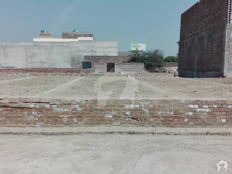 Shop Is Available For Sale In Ideal Location Shop Is Available For Sale In Ideal Location