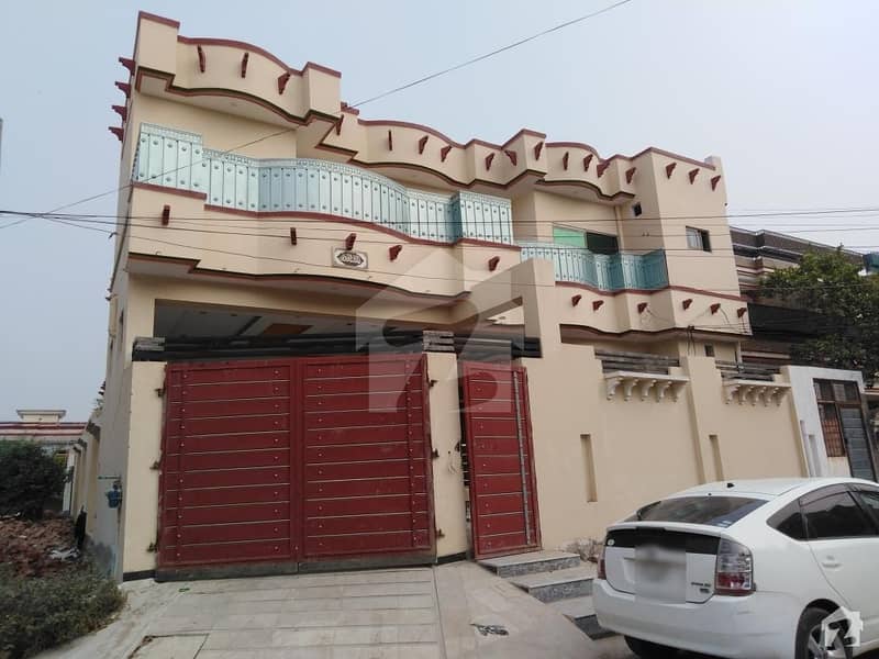 حیات آباد فیز 1 - ڈی4 حیات آباد فیز 1 حیات آباد پشاور میں 13 مرلہ مکان 1.3 لاکھ میں کرایہ پر دستیاب ہے۔ حیات آباد فیز 1 - ڈی4 حیات آباد فیز 1 حیات آباد پشاور میں 13 مرلہ مکان 1.3 لاکھ میں کرایہ پر دستیاب ہے۔