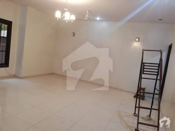 Ground floor portion 300 yards bungalow available in DHA phase 7