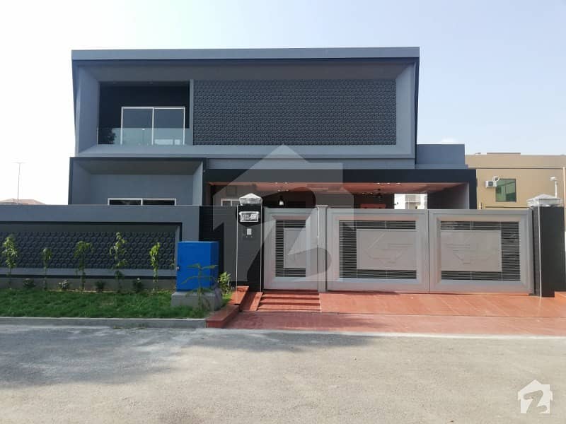 1 Kanal House Is Available For Sale In Block Bb