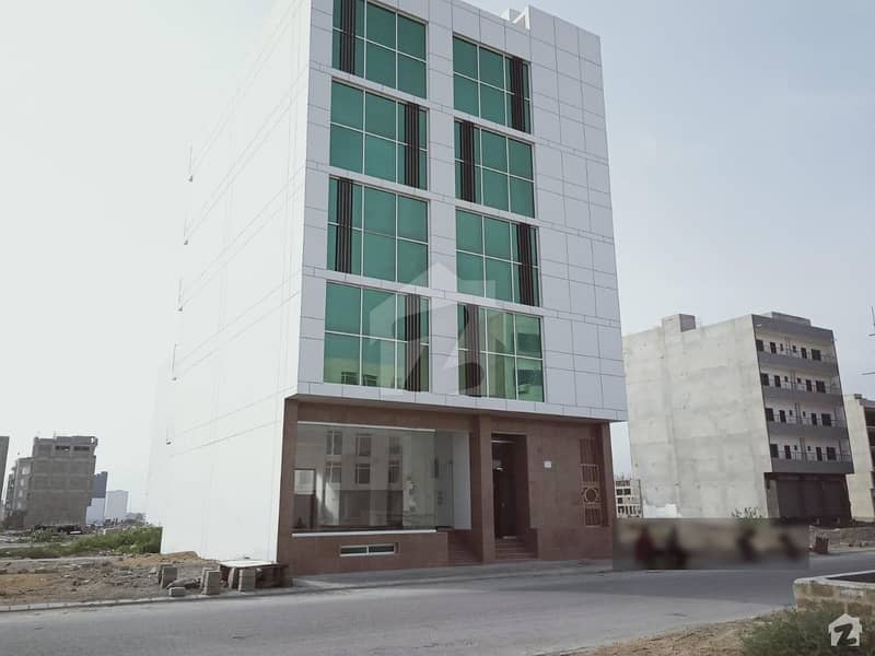 Brand New 200 Square Yards Commercial Building For Rent