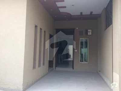 Ideal Location 1 Kanal Upper Portion Available For Rent In Wapda Town