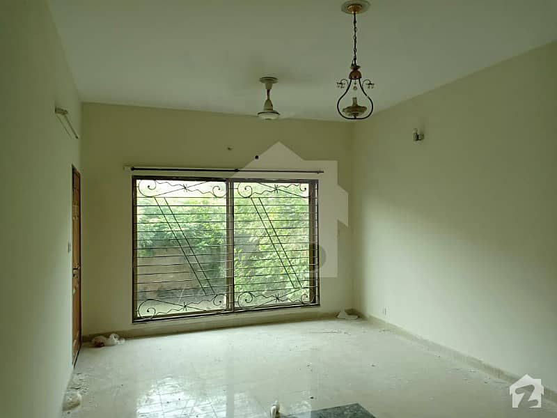 3 Bedrooms House For Rent Located In Sector E Askari 10 Lahore