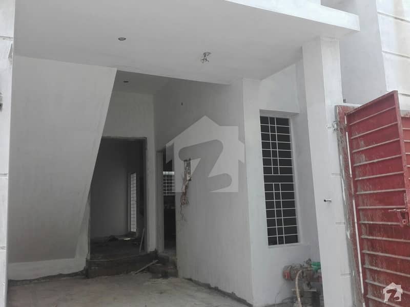 Single Storey House Is Available For Sale