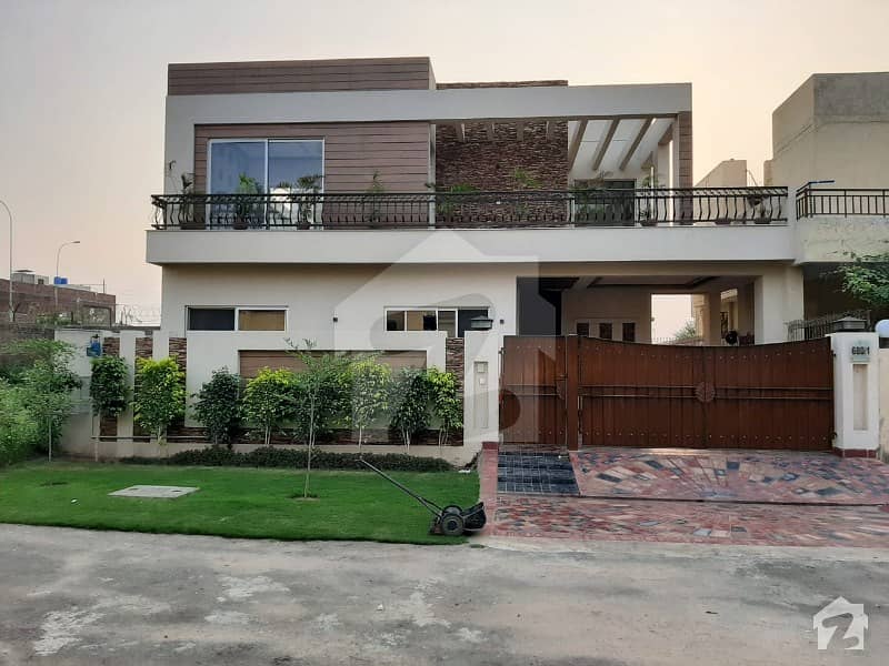 1 Kanal Brand New Upper Portion For Rent In DHA Phase 7