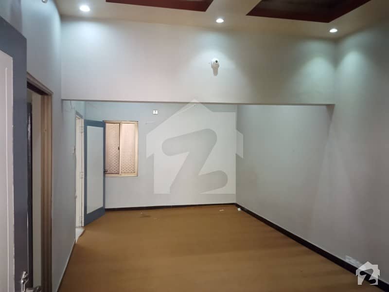 3 Bed Drawing Dining 216 Sq. Yard Luxury Portion For Rent In Nazimabad 3