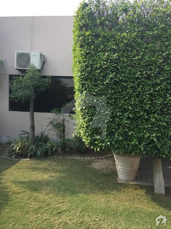 ڈی ایچ اے فیز 2 ڈیفنس (ڈی ایچ اے) لاہور میں 3 کمروں کا 1 کنال مکان 90 ہزار میں کرایہ پر دستیاب ہے۔