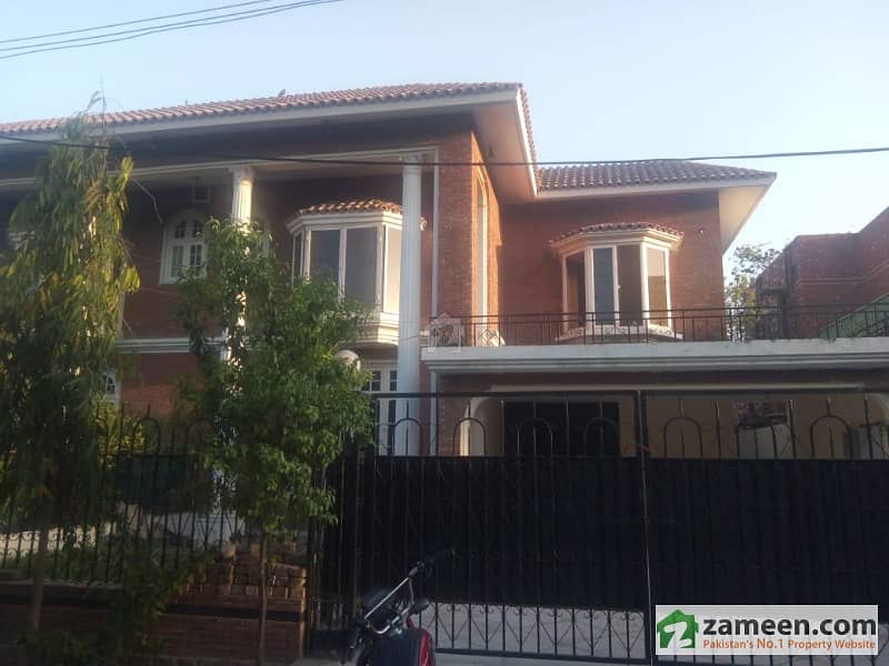 10 Marla House For Rent Office Use In Shadman Ii Lahore