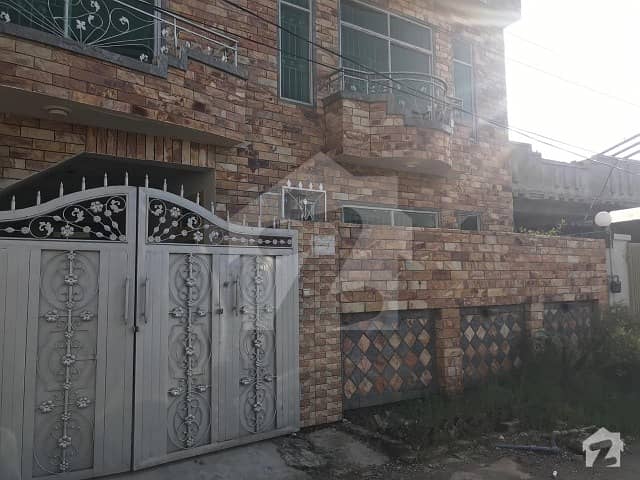 راجہ اختر روڈ اسلام آباد میں 4 کمروں کا 10 مرلہ مکان 1 کروڑ میں برائے فروخت۔