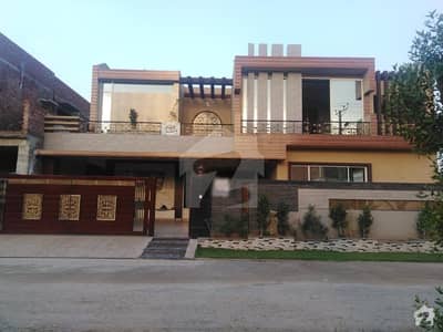 1 Kanal Brand New House Is Available For Sale 1 Kanal Brand New House Is Available For Sale
