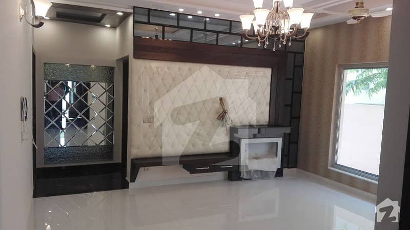 1 Kanal  Fully Renovated Look Like Brand New  Full House Proper  Double Unite For Rent In Dha Phase 4