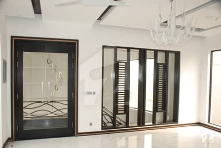 01 Kanal Brand New Mazher Munir Designee Upper Portion Facing Park For Rent In Dha Phase 4 3 Bed Room 01 Kanal Brand New Mazher Munir Designee Upper Portion Facing Park For Rent In Dha Phase 4 3 Bed Room