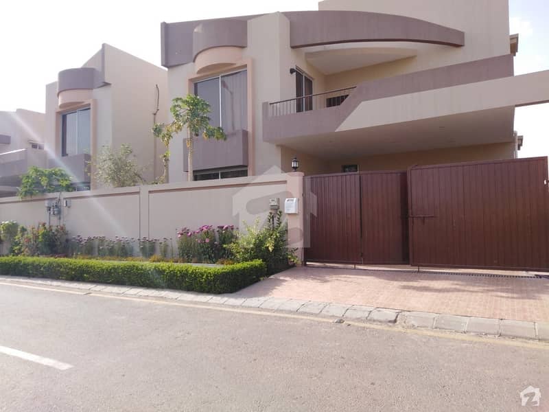 نیول ہاؤسنگ سکیم کراچی میں 5 کمروں کا 14 مرلہ مکان 11.5 کروڑ میں برائے فروخت۔